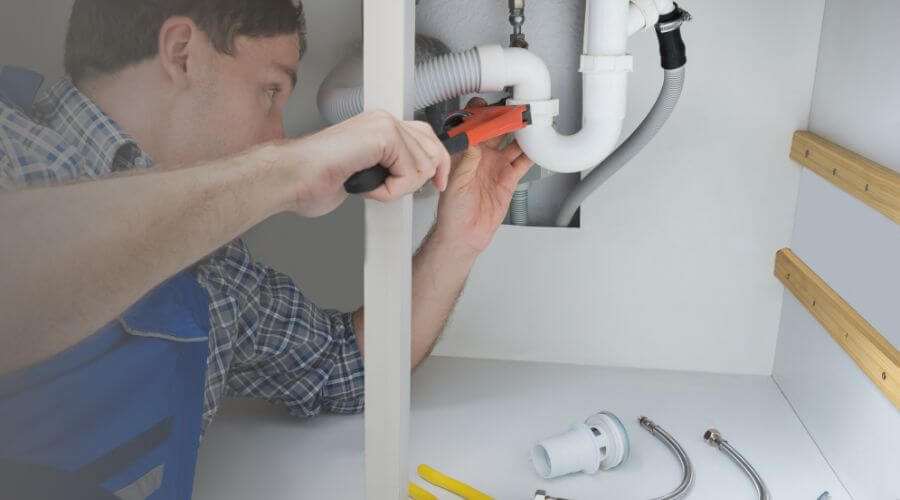 Professional Tankless Water Heater Installation in Midway City, CA