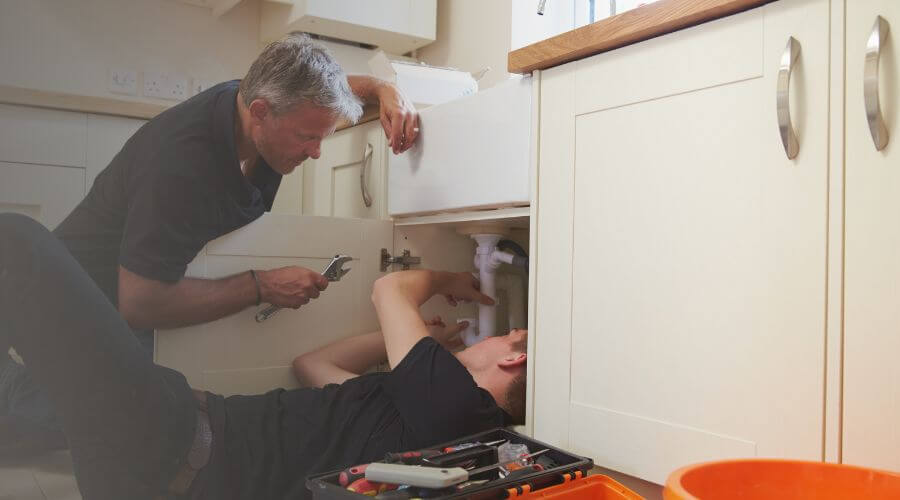 Plumber in Midway City, CA